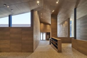 SPICY RENTAL／撮影：吉村昌也