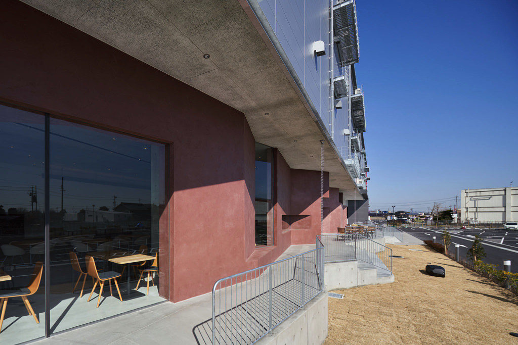 Redwood Yatomi DC R:Lounge, R:KiDs / photo:Masaya Yoshimura