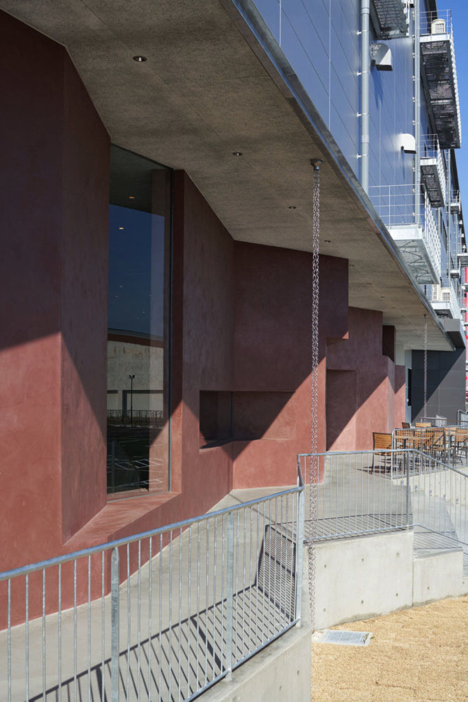 Redwood Yatomi DC R:Lounge, R:KiDs / photo:Masaya Yoshimura