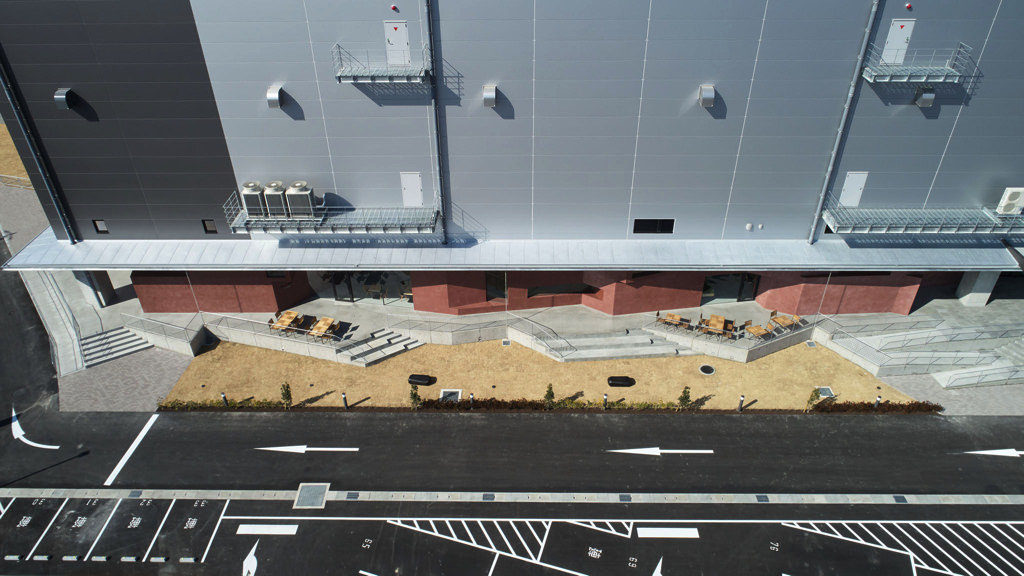 Redwood Yatomi DC R:Lounge, R:KiDs / photo:Masaya Yoshimura