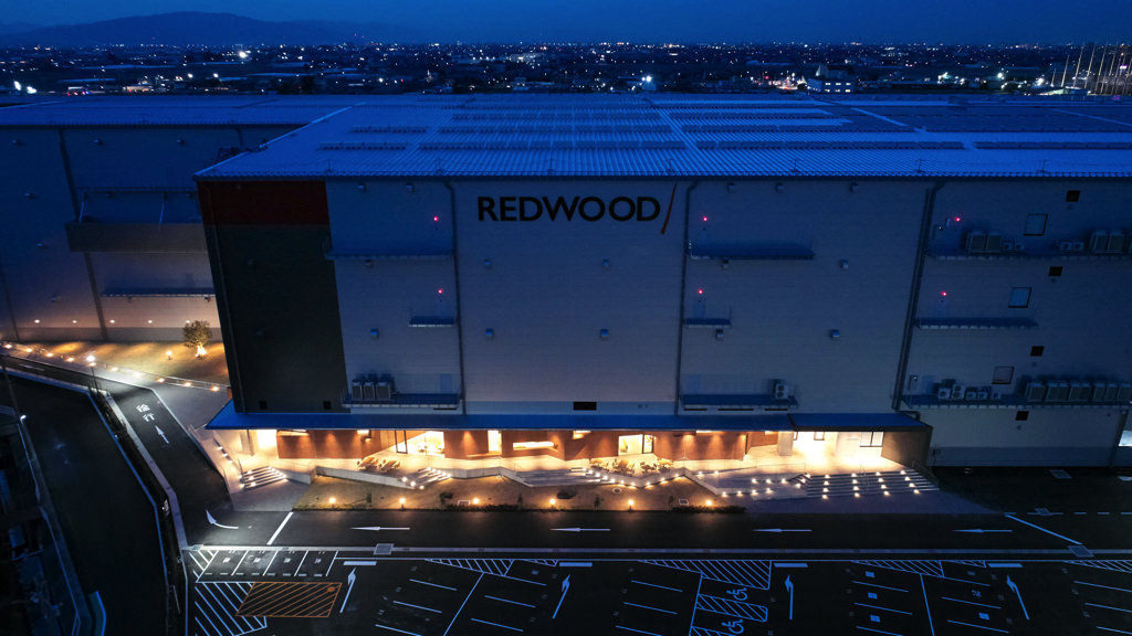 Redwood Yatomi DC R:Lounge, R:KiDs / photo:Masaya Yoshimura