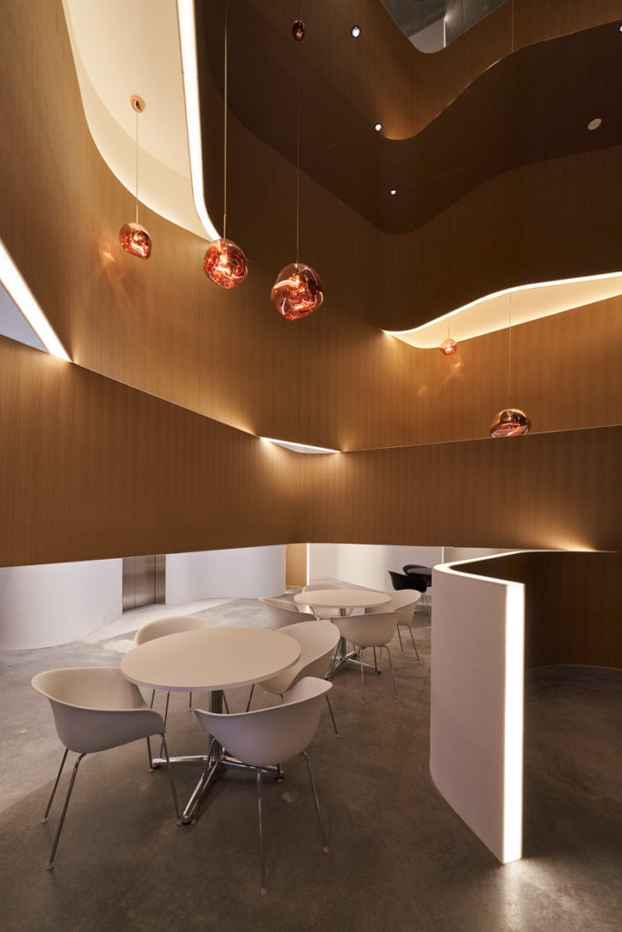 ESR Ichikawa DC R:Lounge, R:KiDs / photo:Masaya Yoshimura