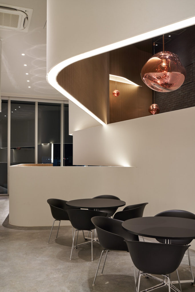 ESR Ichikawa DC R:Lounge, R:KiDs / photo:Masaya Yoshimura