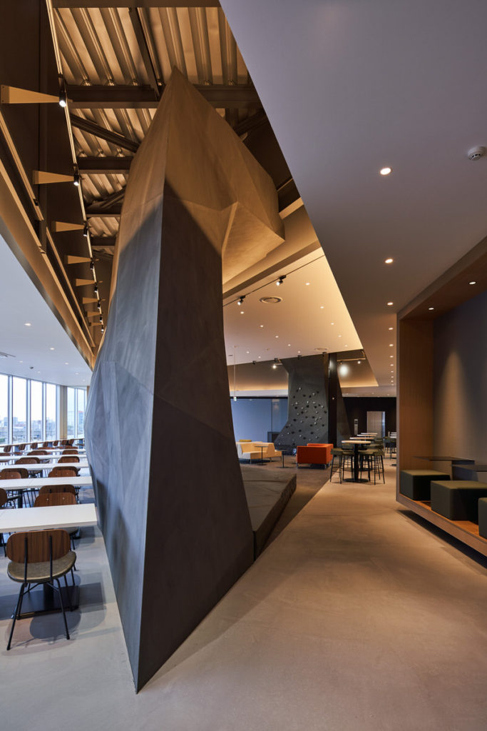 ESR Ichikawa DC R:Lounge, R:KiDs / photo:Masaya Yoshimura